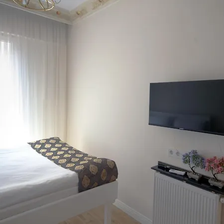 酒店 Iq Beyoglu 2*