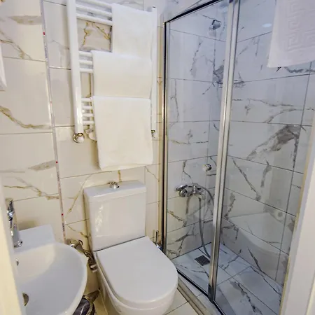 Iq Beyoğlu Otel